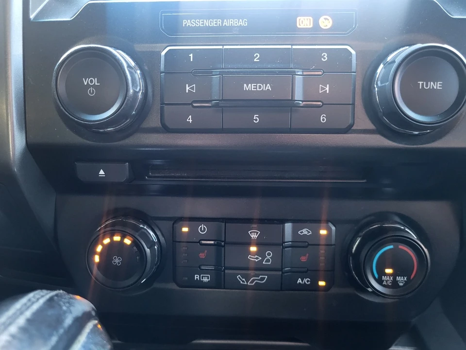 2016 Ford F-150 13th Gen - Image 19 of 21