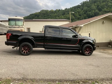 2016 Ford F-150 SuperCrew Lariat Sport