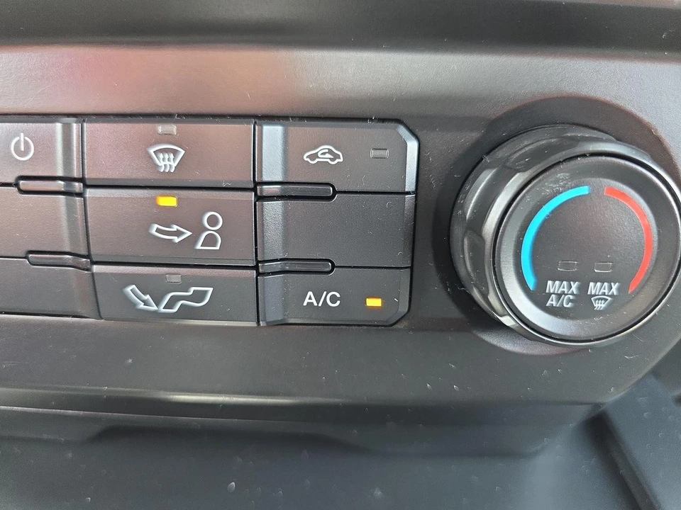 2016 Ford F-150 13th Gen - Image 25 of 31