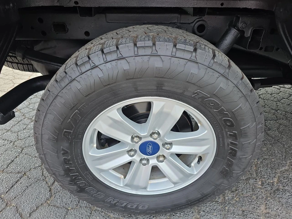 2016 Ford F-150 13th Gen - Image 17 of 31