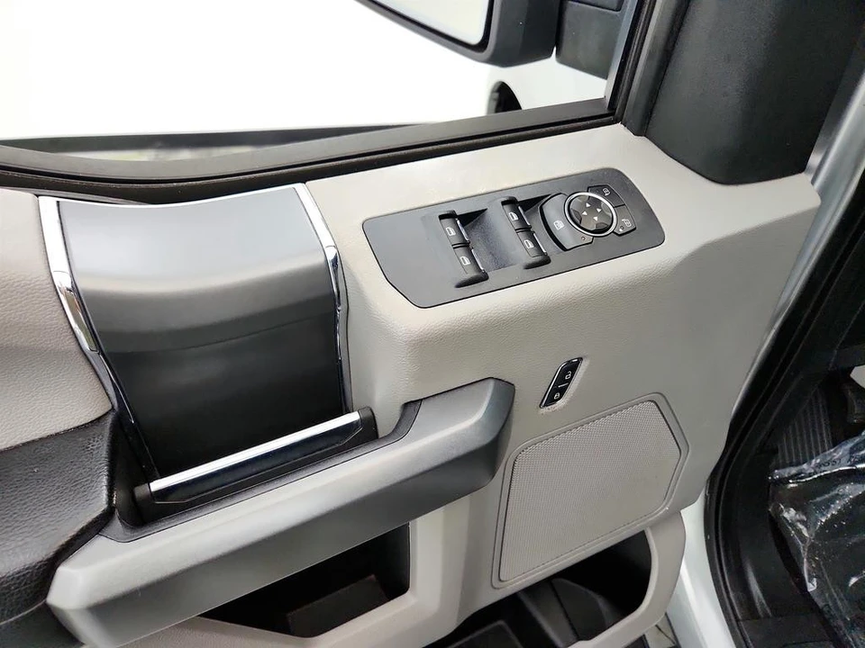 2016 Ford F-150 13th Gen - Image 19 of 31