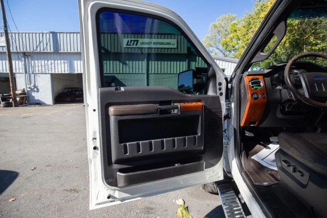 2016 Ford Super Duty 3rd Gen - Image 14 of 21