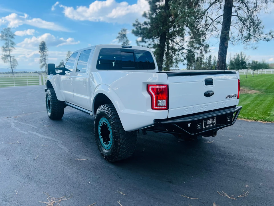 2016 Ford Super Duty 3rd Gen - Image 14 of 31