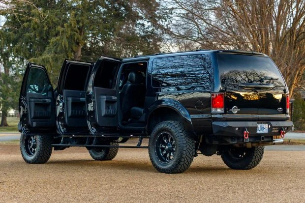 2016 Ford Super Duty 3rd Gen - Image 2 of 10