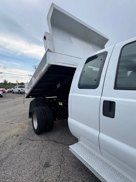 2016 Ford Super Duty 3rd Gen - Image 3 of 13
