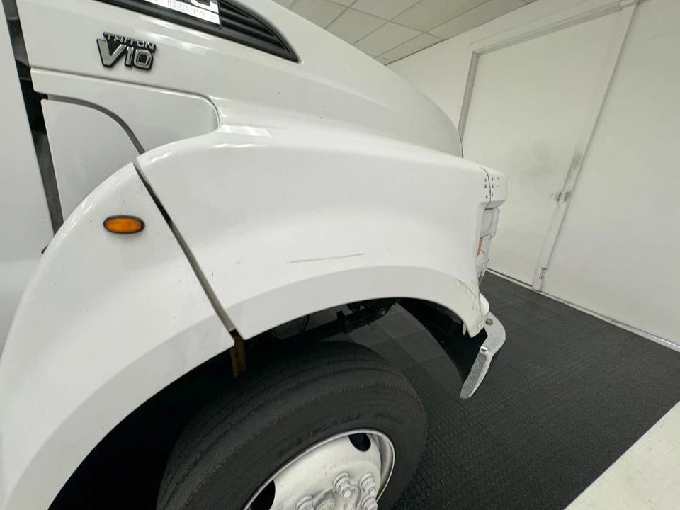 2016 Ford Super Duty 3rd Gen - Image 28 of 31