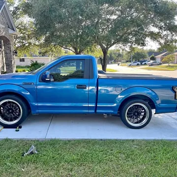 2016 Ford F-150 Regular Cab XL Pickup 2D 6 1/2 ft