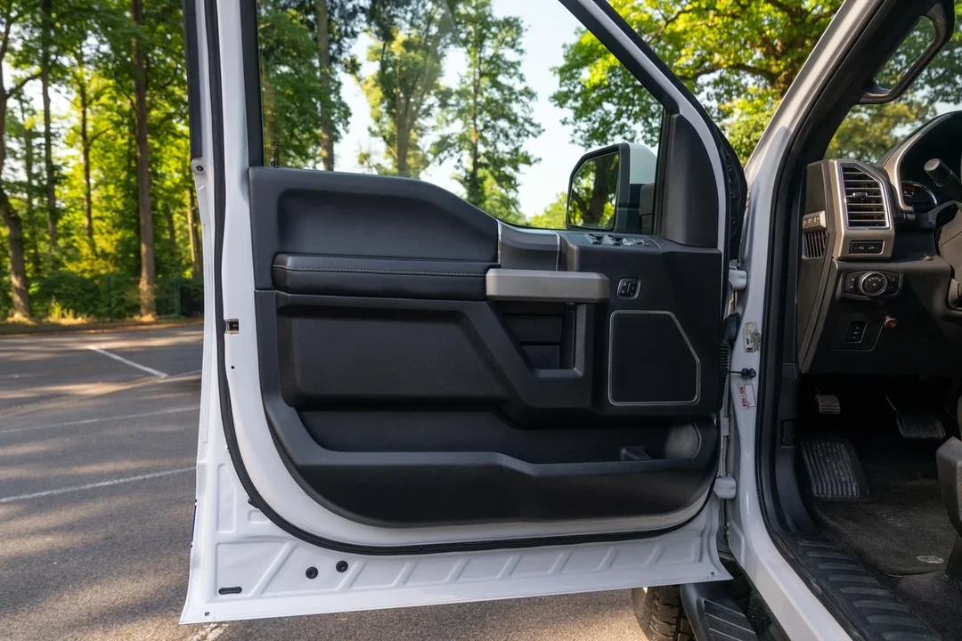 2016 Ford F-150 13th Gen - Image 24 of 30