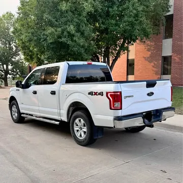 2016 Ford F150 Super Cab XLT Pickup 4D 8 ft