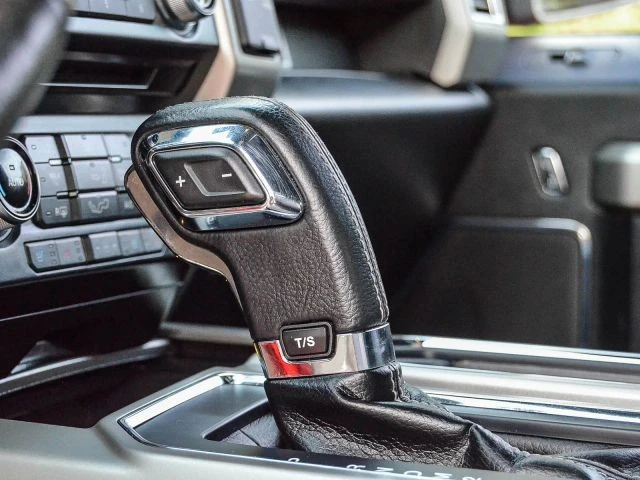 2016 Ford - Image 29 of 31