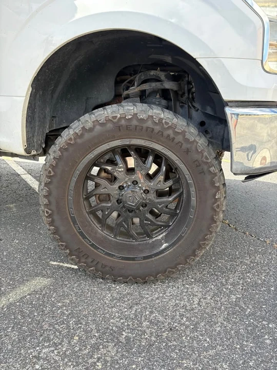 2016 Ford F-150 13th Gen - Image 16 of 17