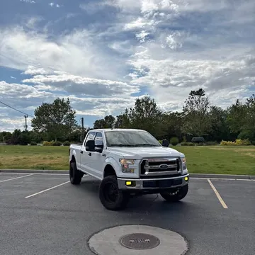 2016 Ford F150 SuperCrew Cab XLT Pickup 4D 6 1/2 ft