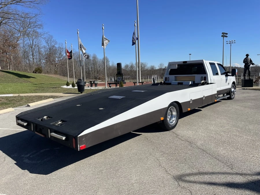 2016 Ford Super Duty 3rd Gen - Image 3 of 9