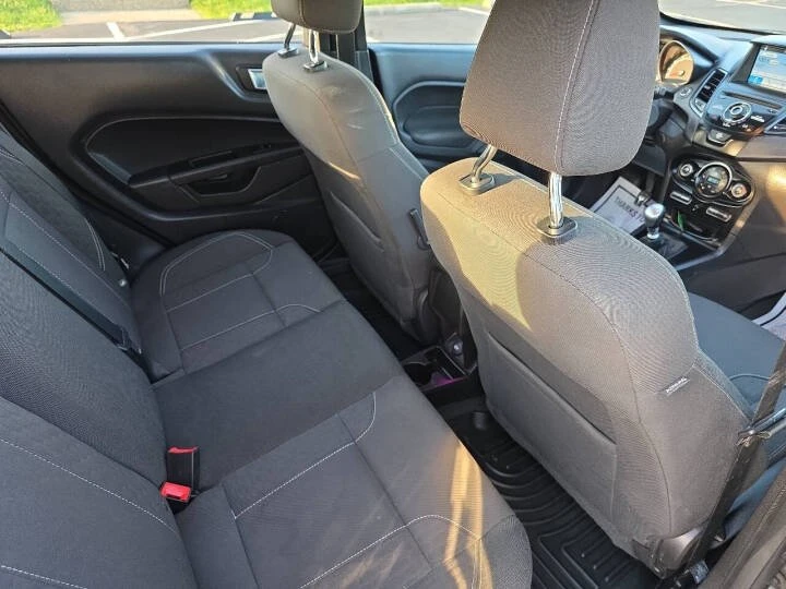 2016 Ford Fiesta - Image 8 of 8
