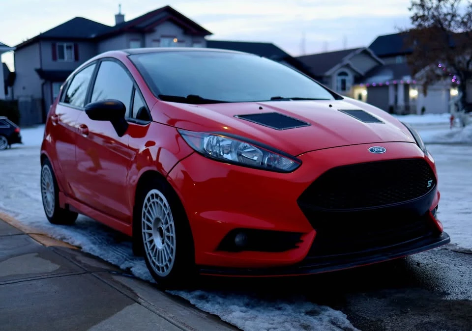 2016 Ford Fiesta - Image 2 of 8