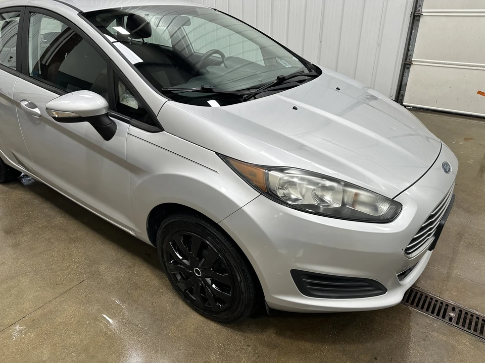 2016 Ford Fiesta - Image 18 of 21