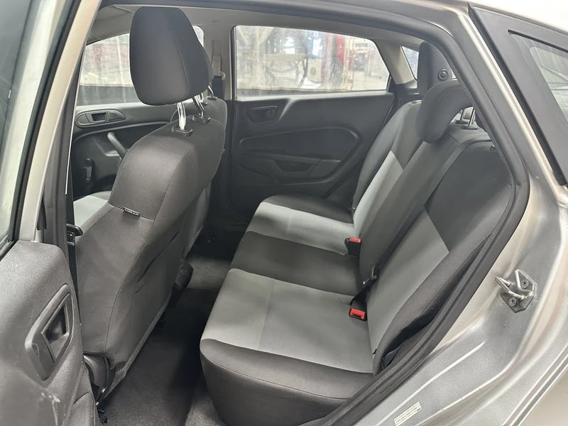 2016 Ford Fiesta - Image 13 of 21