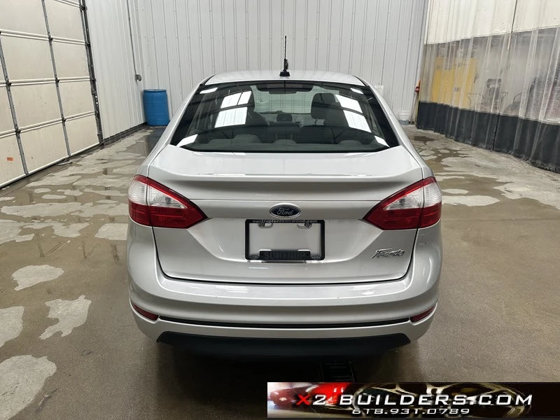 2016 Ford Fiesta - Image 5 of 12