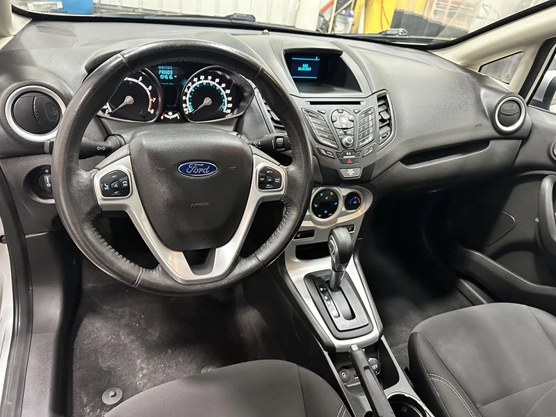 2016 Ford Fiesta - Image 8 of 21