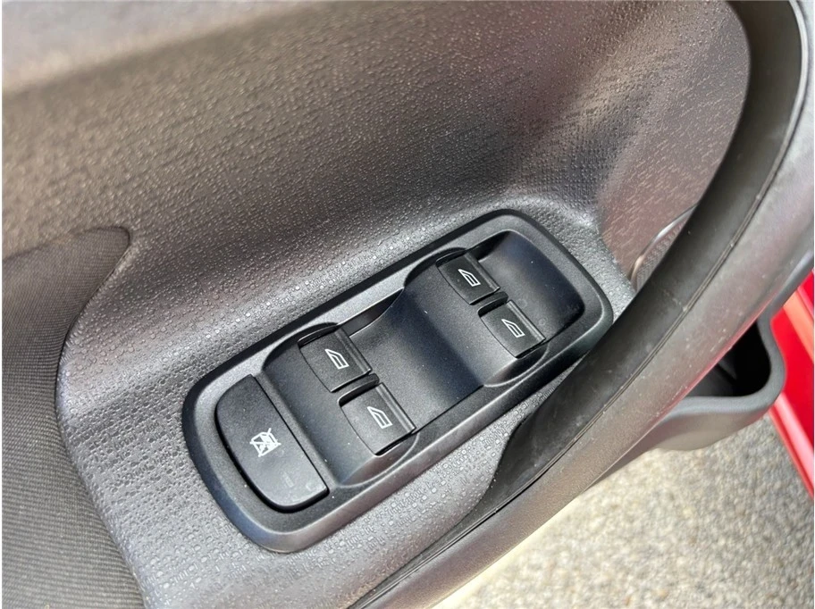 2016 Ford Fiesta - Image 16 of 21