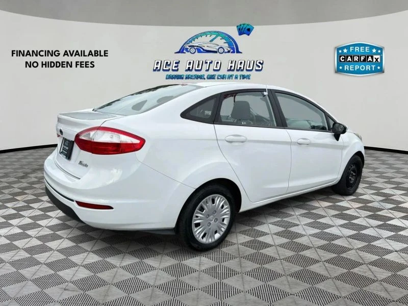 2016 Ford Fiesta - Image 7 of 12