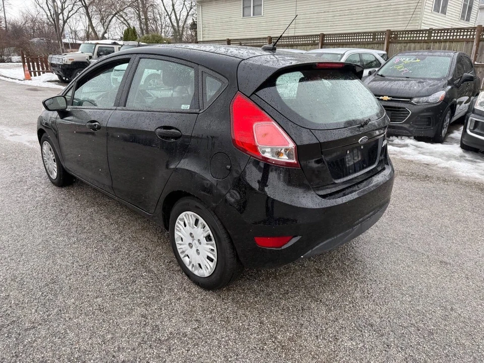 2016 Ford Fiesta - Image 9 of 21