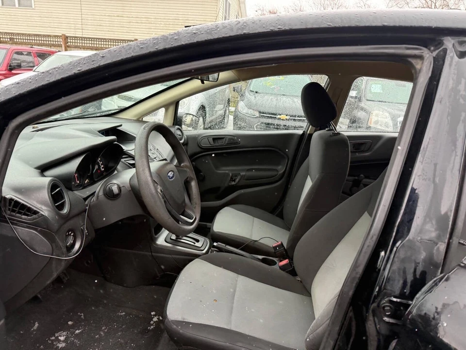 2016 Ford Fiesta - Image 13 of 21