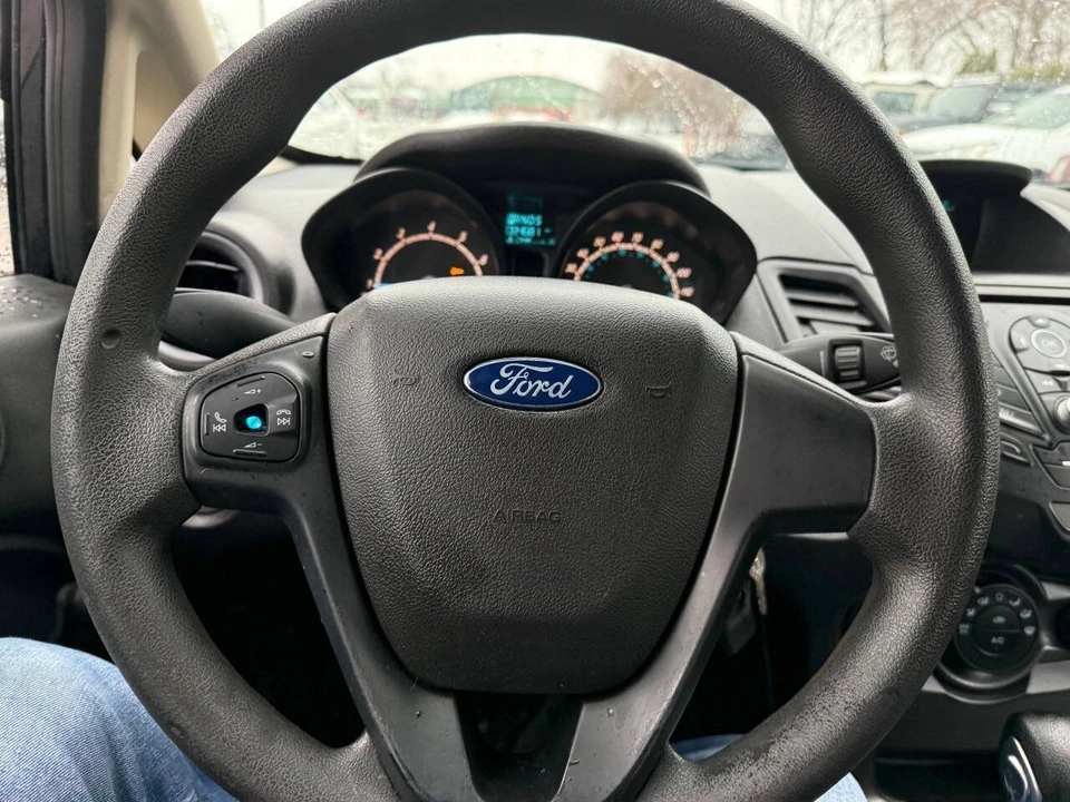 2016 Ford Fiesta - Image 18 of 21