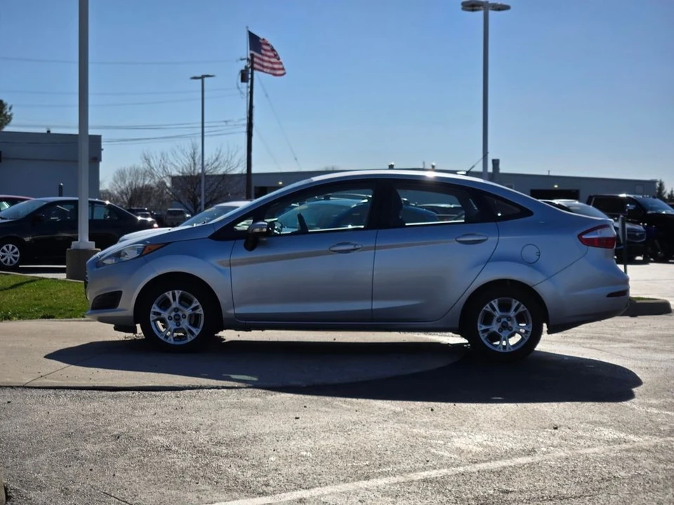 2016 Ford Fiesta - Image 4 of 12
