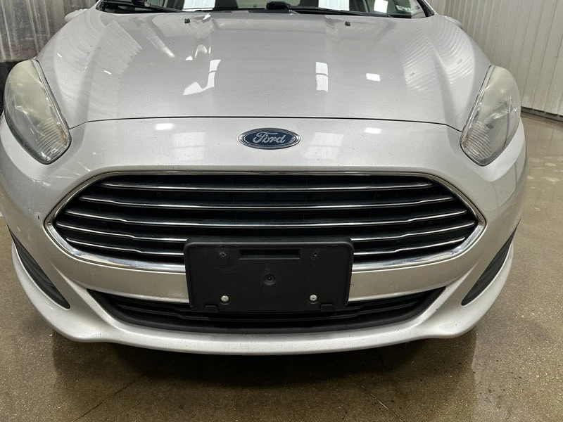 2016 Ford Fiesta - Image 2 of 2