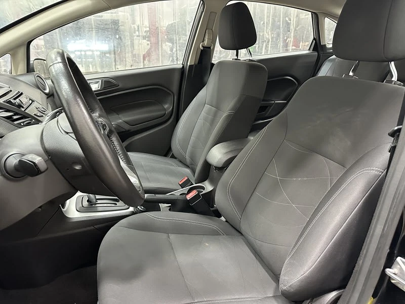 2016 Ford Fiesta - Image 10 of 12