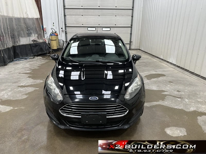 2016 Ford Fiesta - Image 2 of 12
