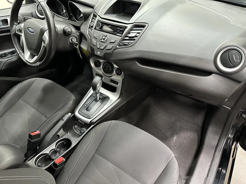 2016 Ford Fiesta - Image 19 of 21