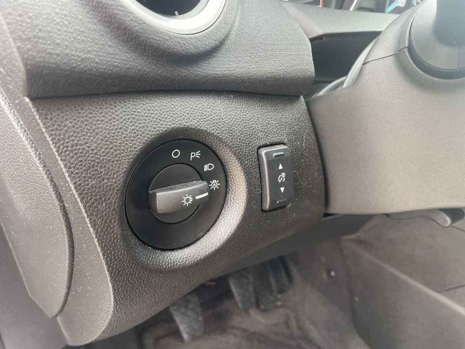2016 Ford Fiesta - Image 19 of 21