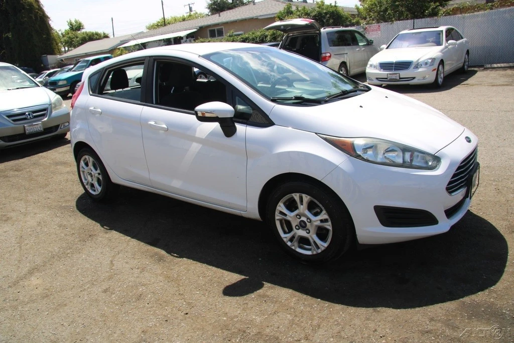 2016 Ford Fiesta - Image 9 of 24
