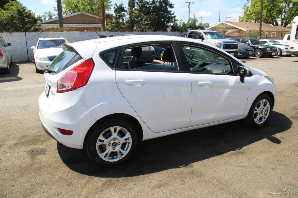 2016 Ford Fiesta - Image 7 of 24