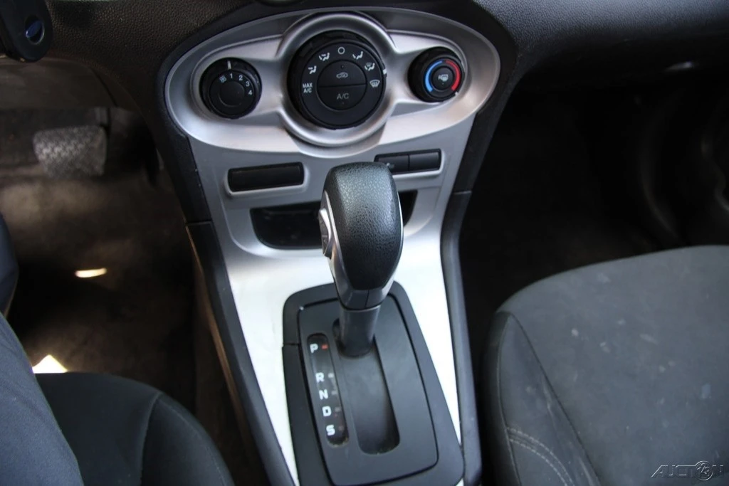 2016 Ford Fiesta - Image 18 of 24