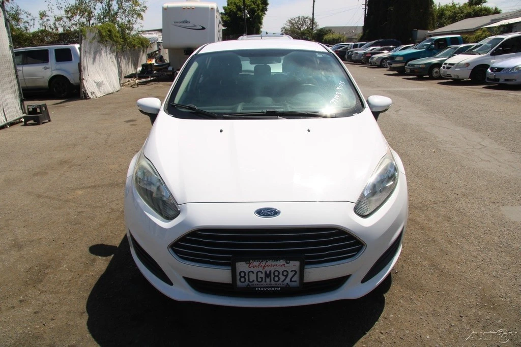 2016 Ford Fiesta - Image 10 of 24