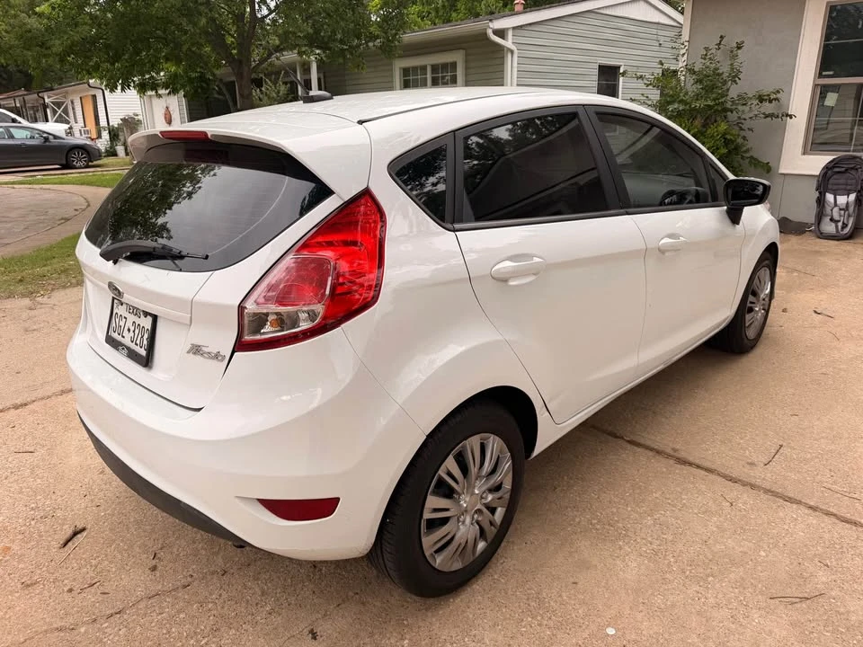 2016 Ford Fiesta - Image 3 of 12