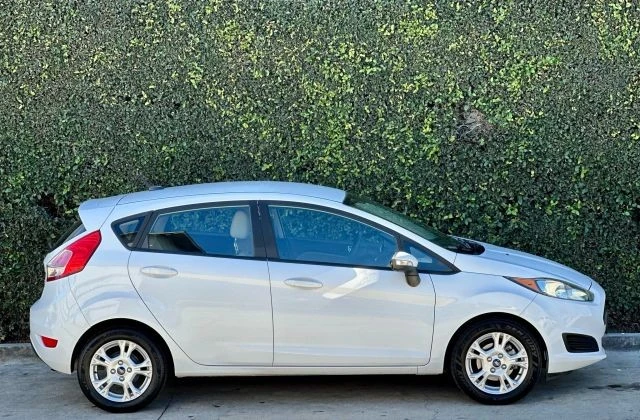 2016 Ford Fiesta - Image 5 of 21