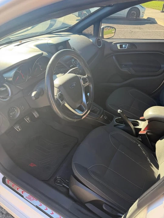 2016 Ford Fiesta - Image 7 of 10