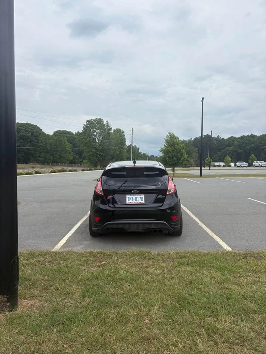 2016 Ford Fiesta - Image 4 of 11