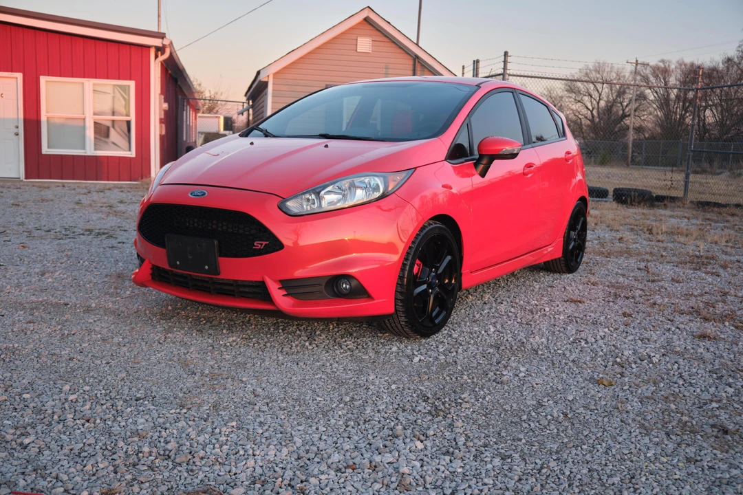 2016 Ford Fiesta - Image 7 of 31
