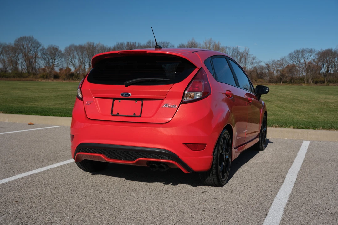 2016 Ford Fiesta - Image 11 of 31