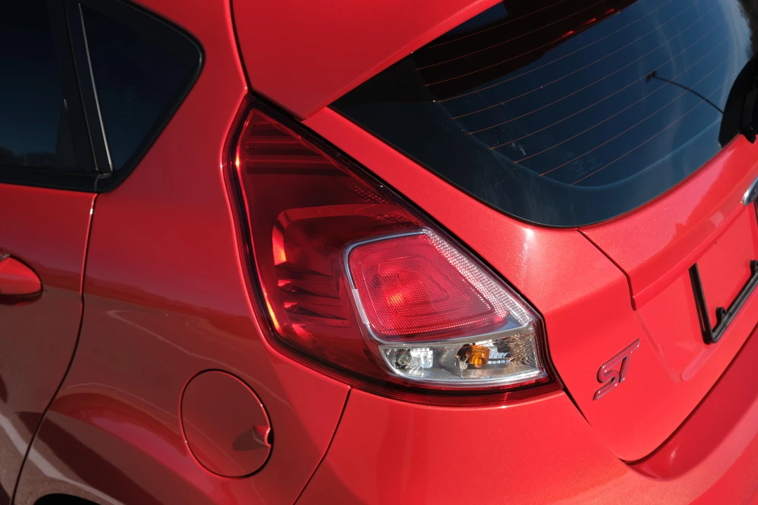 2016 Ford Fiesta - Image 23 of 31