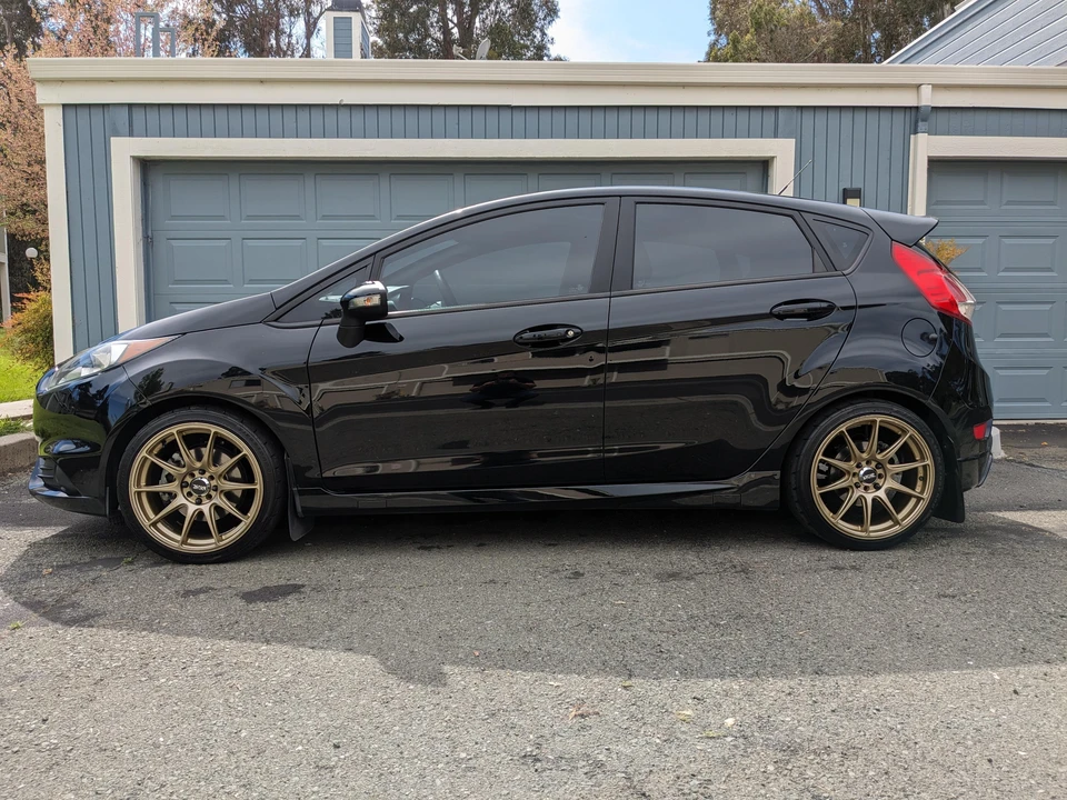 2016 Ford Fiesta - Image 8 of 31