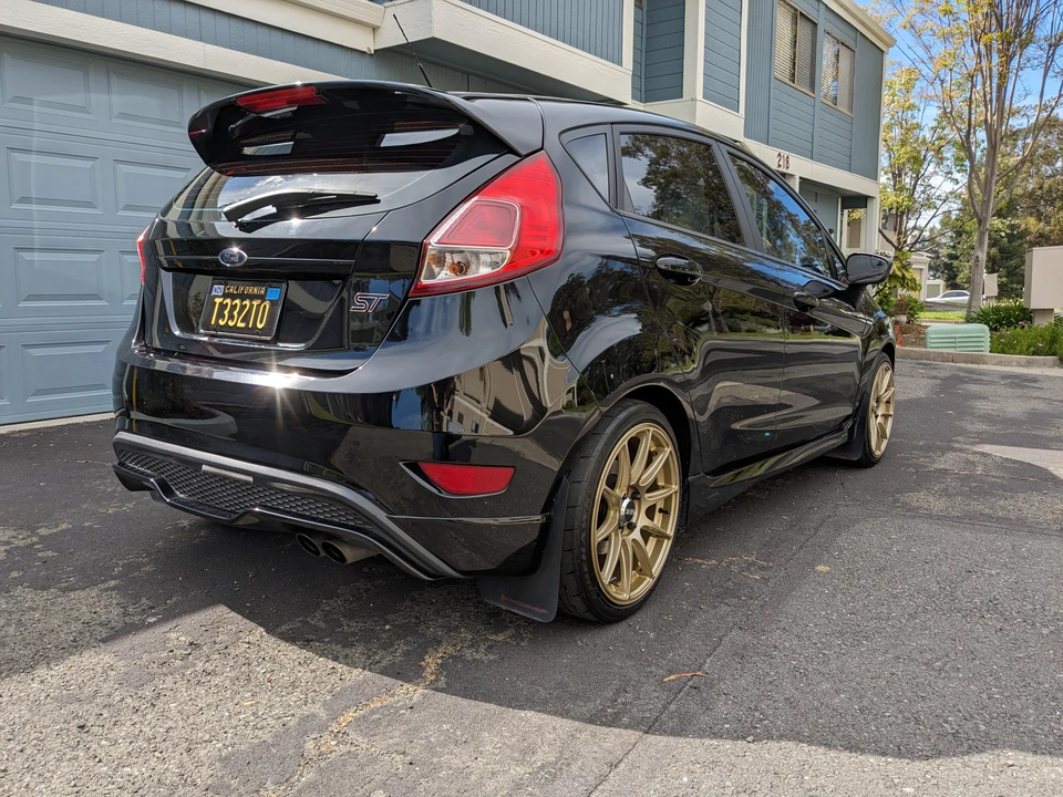2016 Ford Fiesta - Image 9 of 31