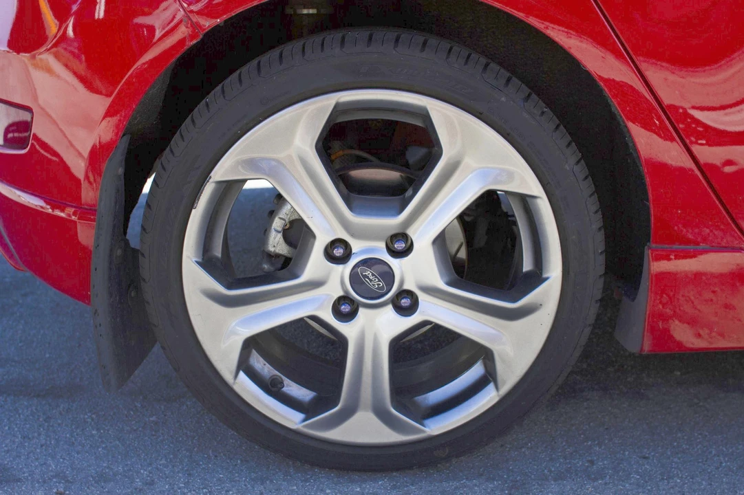2016 Ford Fiesta - Image 28 of 31