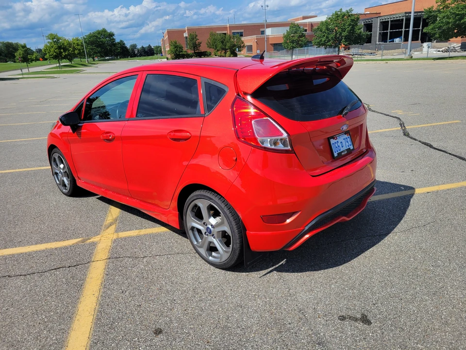 2016 Ford Fiesta - Image 21 of 31