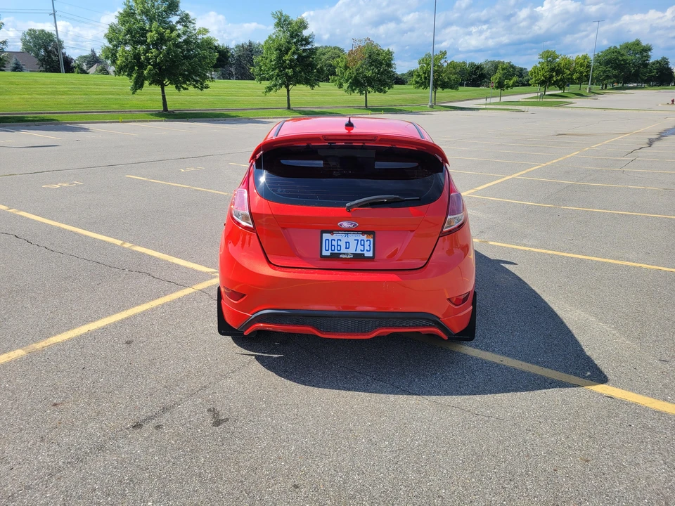 2016 Ford Fiesta - Image 24 of 31